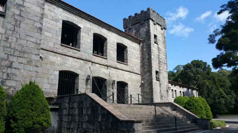 Natação em Caxias do Sul, RS Os Melhores Locais para Aulas e Benefícios