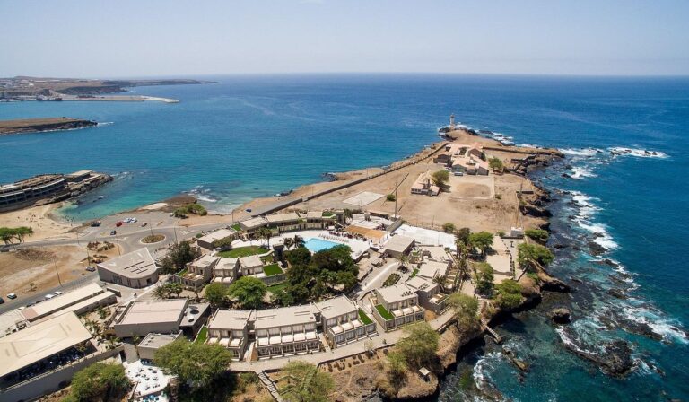 Natação em Cabo Verde As Melhores Piscinas Guia